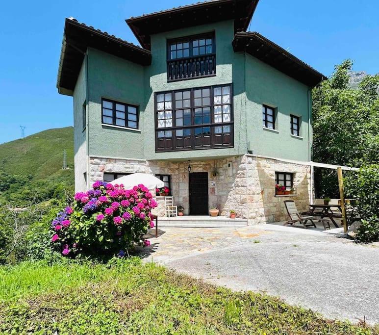 Вилла Acogedora Casa En Arangas Cabrales Аренас-де-Кабралес Экстерьер фото